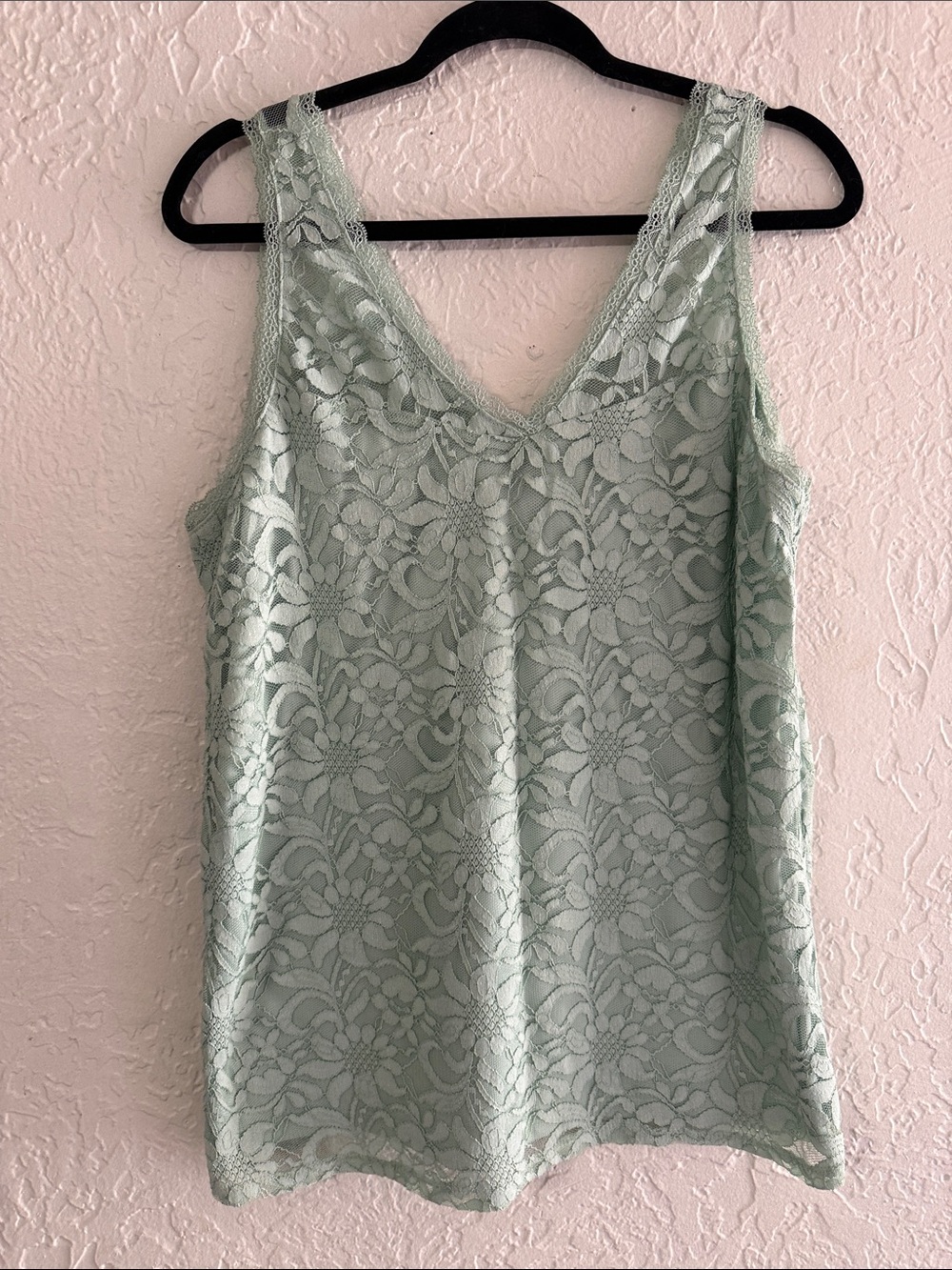 torrid Mint Green Lace V-Neck Tank